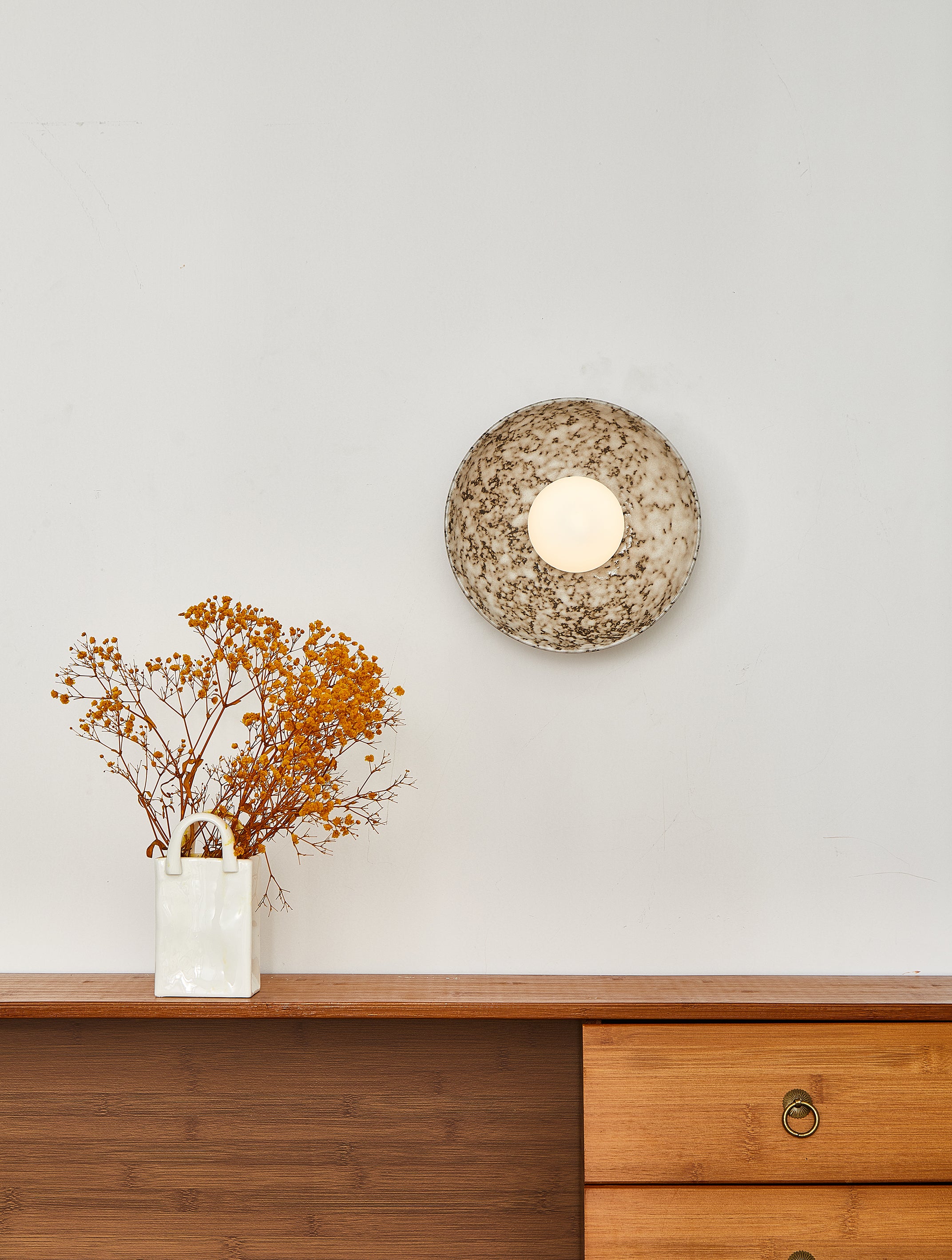 Spotted wall object